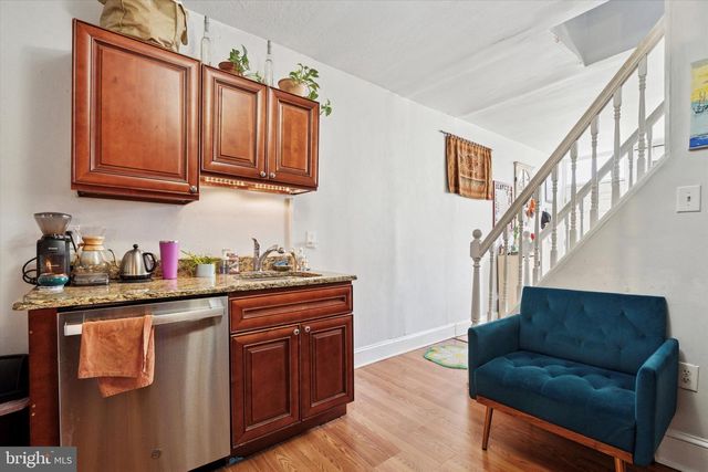 3915 BRANDYWINE ST, Philadelphia, PA 19104