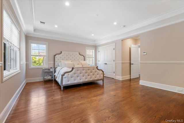 66 Liberty Avenue, Rockville Centre, NY 11570