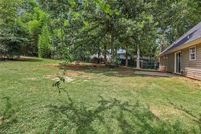 108 Summit Drive, Mocksville, NC 27028