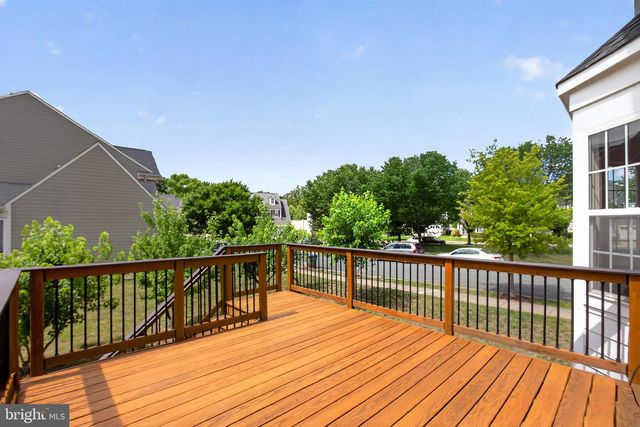 1010 AUSTIN DR, Fredericksburg, VA 22401