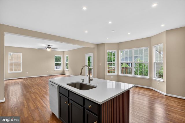 1010 AUSTIN DR, Fredericksburg, VA 22401