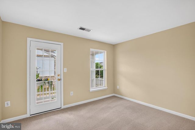 1010 AUSTIN DR, Fredericksburg, VA 22401
