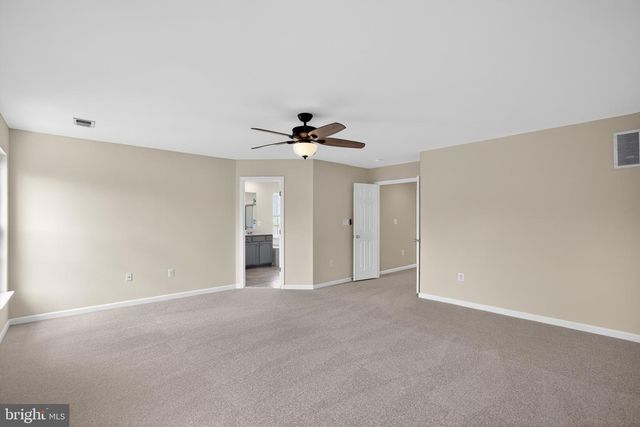 1010 AUSTIN DR, Fredericksburg, VA 22401