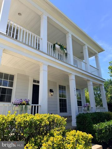 1010 AUSTIN DR, Fredericksburg, VA 22401