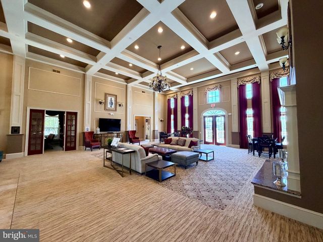 1010 AUSTIN DR, Fredericksburg, VA 22401