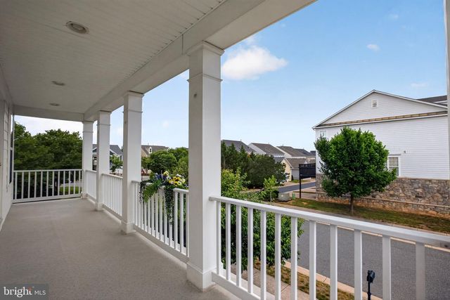 1010 AUSTIN DR, Fredericksburg, VA 22401