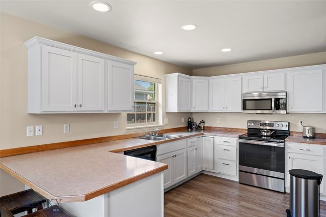 326 E River Rock Road, Belgrade, MT 59714