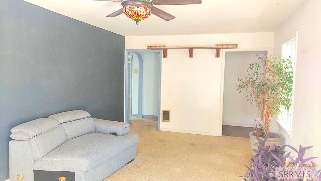 Image 5 of property listing at 750 11th Street, Idaho Falls, ID 83404