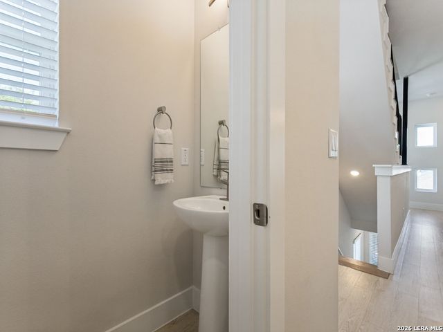 310 Tendick Unit 1101, San Antonio, TX 78209
