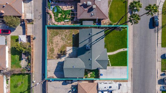 1200 San Vicente Drive, Bakersfield, CA 93307