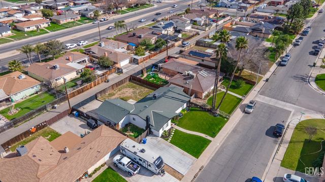 1200 San Vicente Drive, Bakersfield, CA 93307