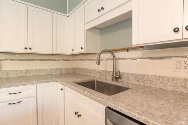 4318 E Hector Drive, Bloomington, IN 47408