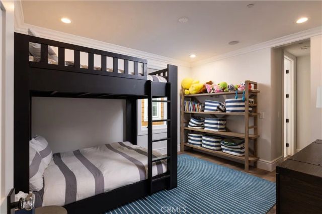1508 E Balboa Boulevard, Newport Beach, CA 92661