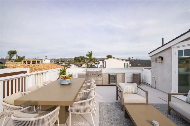 1508 E Balboa Boulevard, Newport Beach, CA 92661