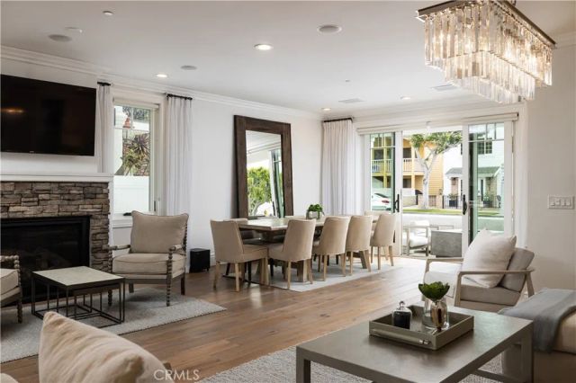 1508 E Balboa Boulevard, Newport Beach, CA 92661