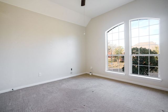 1130 Cogburn Court, Shady Shores, TX 76208