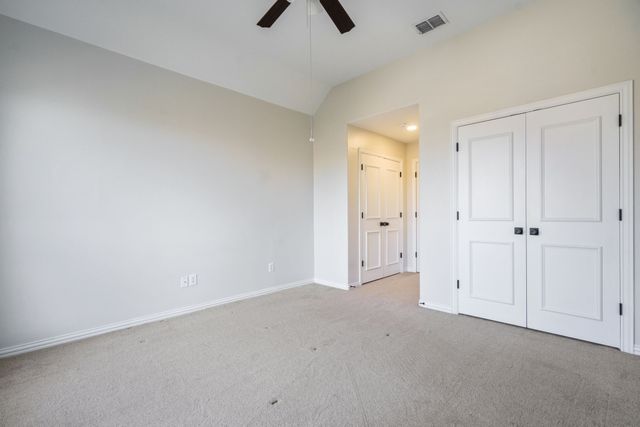 1130 Cogburn Court, Shady Shores, TX 76208