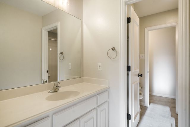 1130 Cogburn Court, Shady Shores, TX 76208