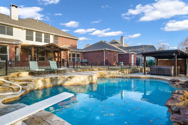 1130 Cogburn Court, Shady Shores, TX 76208