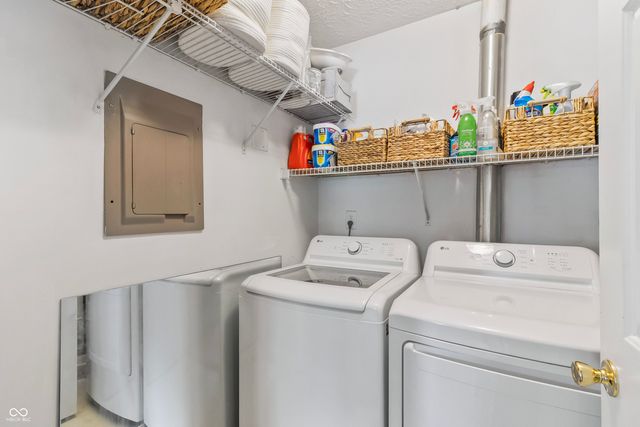 931 Wickham Court 207, Carmel, IN 46032