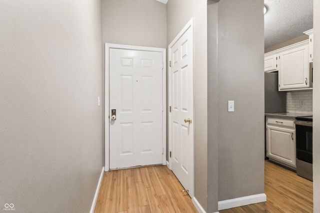 931 Wickham Court 207, Carmel, IN 46032