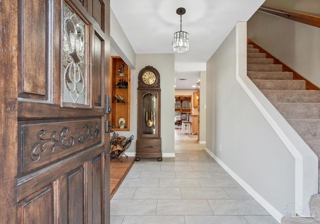 7434 Pine Lake Cir, Milton, FL 32570