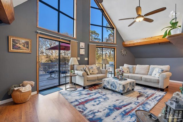 7434 Pine Lake Cir, Milton, FL 32570