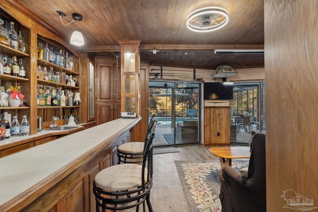 7434 Pine Lake Cir, Milton, FL 32570