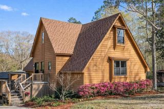 7434 Pine Lake Cir, Milton, FL 32570