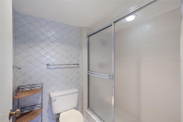1095 GULF OF MEXICO DRIVE 102, Longboat Key, FL 34228