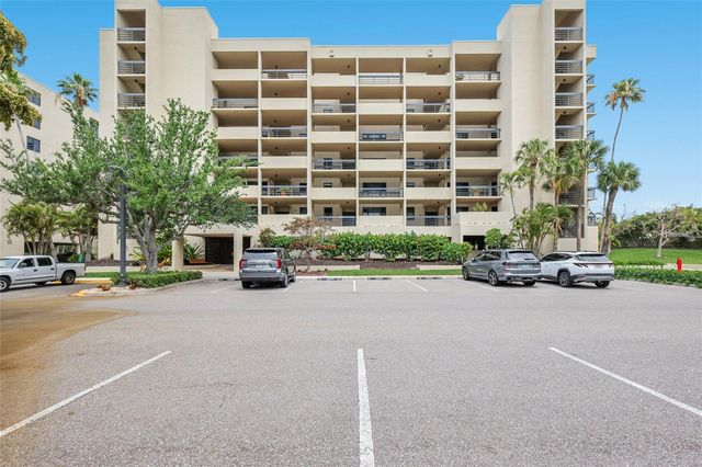 1095 GULF OF MEXICO DRIVE 102, Longboat Key, FL 34228