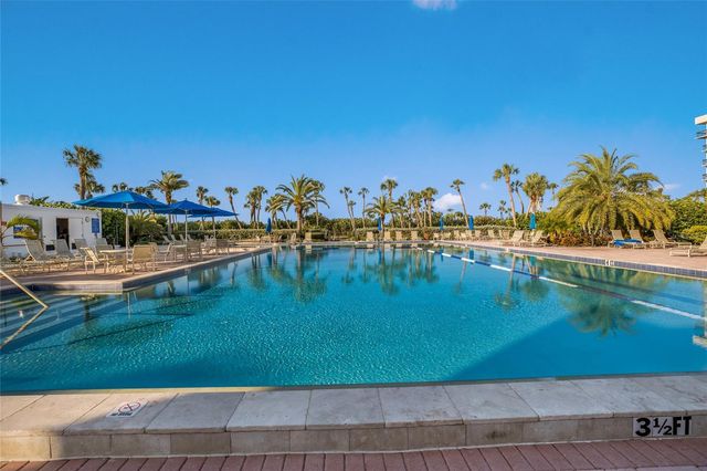 1095 GULF OF MEXICO DRIVE 102, Longboat Key, FL 34228