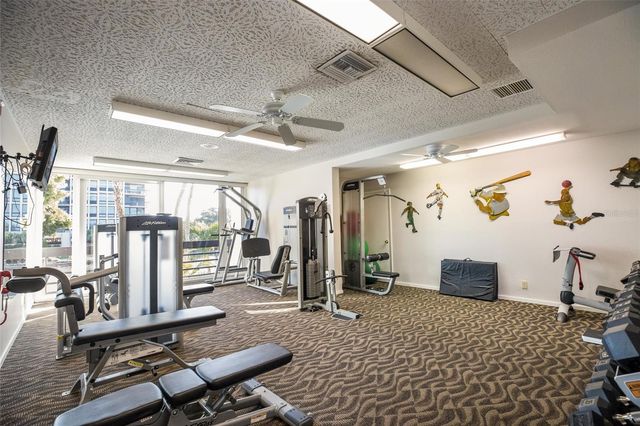 1095 GULF OF MEXICO DRIVE 102, Longboat Key, FL 34228
