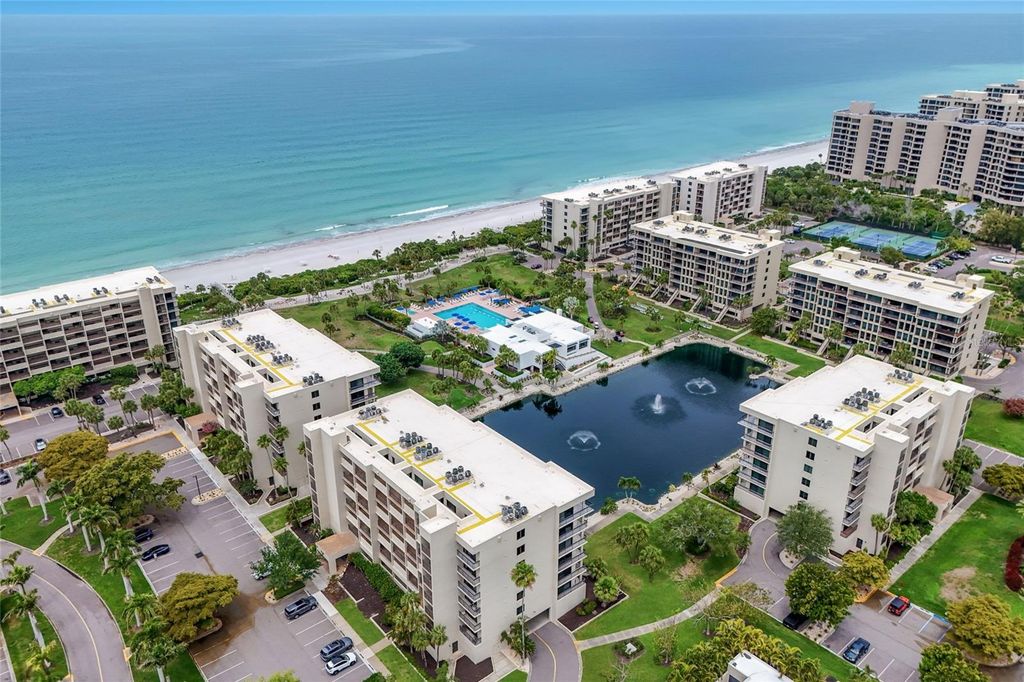 1095 GULF OF MEXICO DRIVE 102, Longboat Key, FL 34228