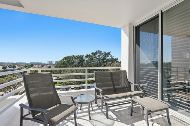 2550 HARBOURSIDE DRIVE 333, Longboat Key, FL 34228