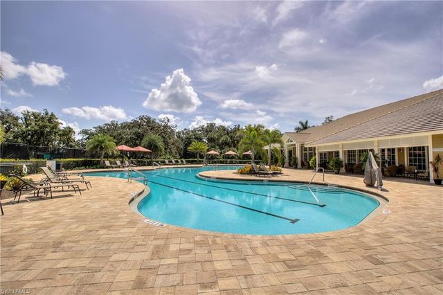 3091 Meandering WAY 102, Fort Myers, FL 33905