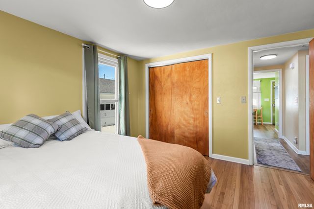 730 N SWORDS Avenue, West Peoria, IL 61604