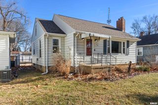 730 N SWORDS Avenue, West Peoria, IL 61604