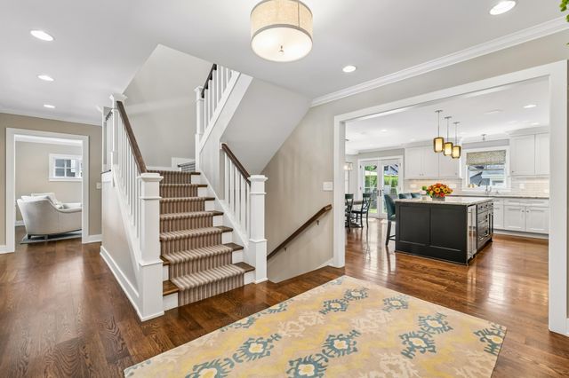 5112 Upton Avenue S, Minneapolis, MN 55410