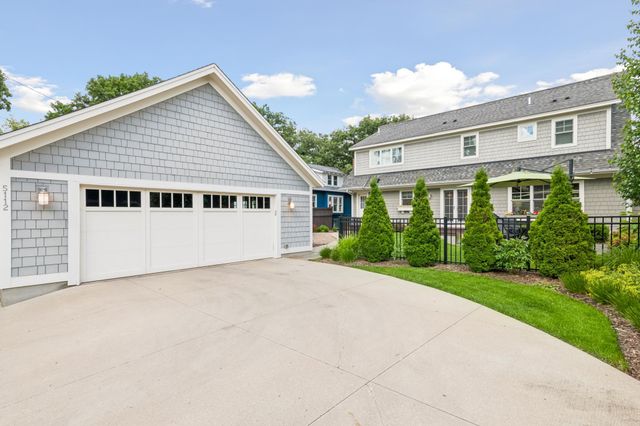 5112 Upton Avenue S, Minneapolis, MN 55410