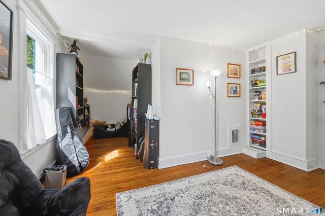 120 May Street, Naugatuck, CT 06770