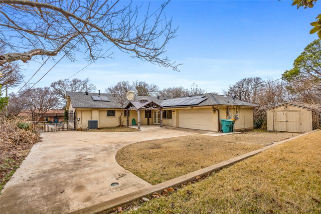 1401 Greenbrier Drive, Sherman, TX 75092