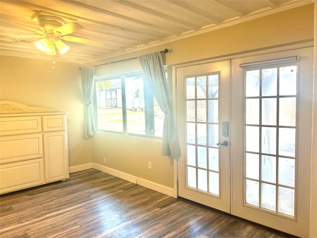 1401 Greenbrier Drive, Sherman, TX 75092