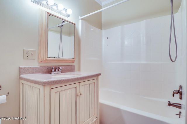 1211 Scott Street, Scott, LA 70583
