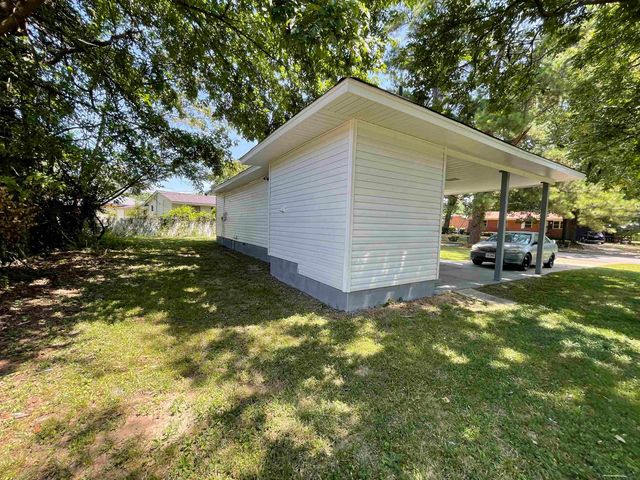 3981 HAMMETT DR, Memphis, TN 38109