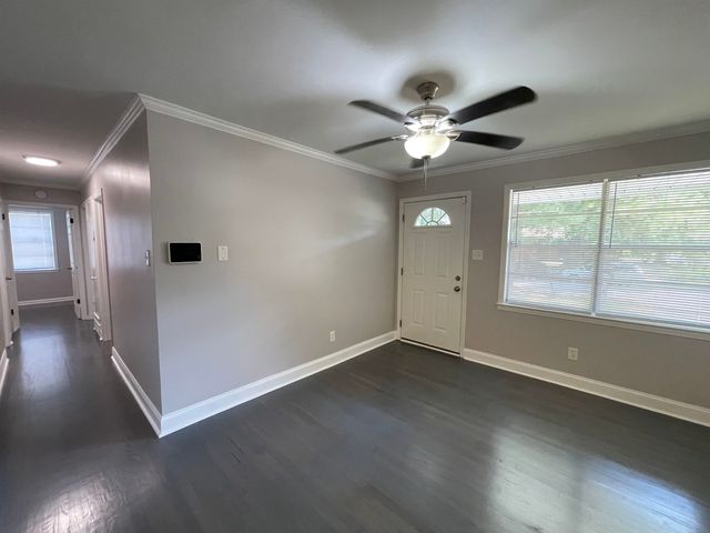 3981 HAMMETT DR, Memphis, TN 38109