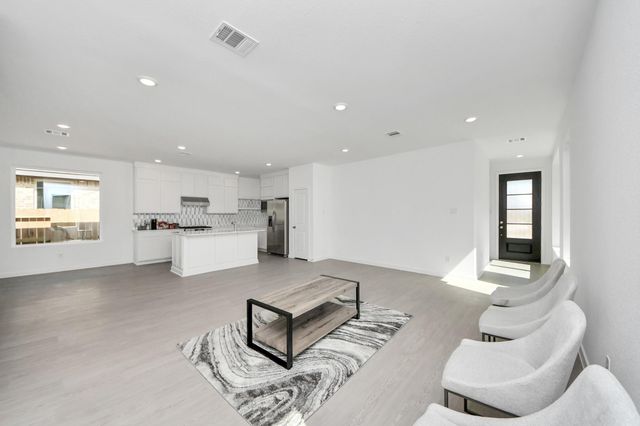 1058 Blue Stone Dr, Beasley, TX 77417