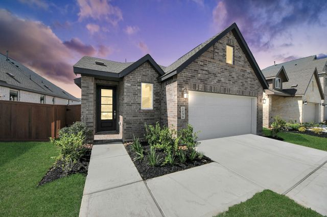 1058 Blue Stone Dr, Beasley, TX 77417