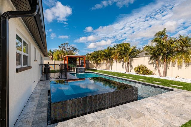 9481 MONICA DRIVE, Seminole, FL 33777