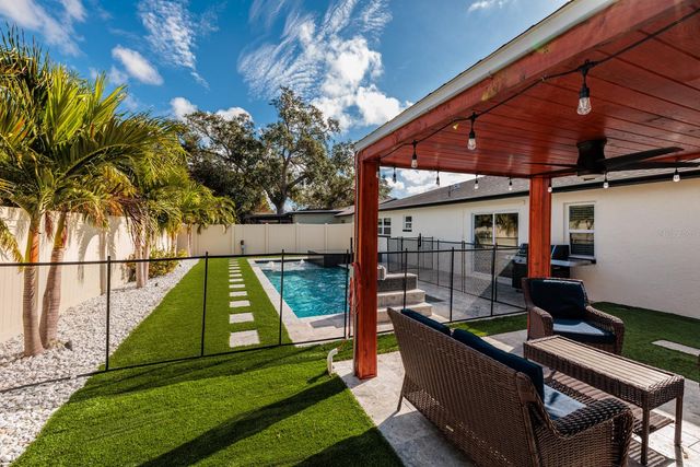 9481 MONICA DRIVE, Seminole, FL 33777